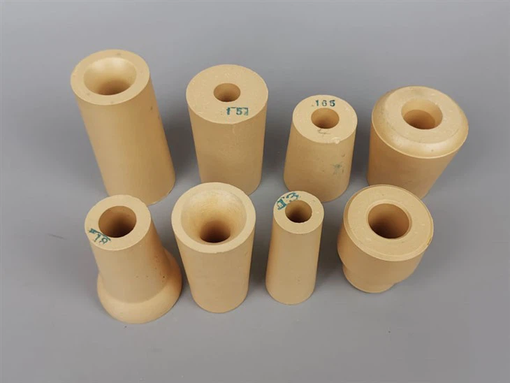 Tundish metering nozzle